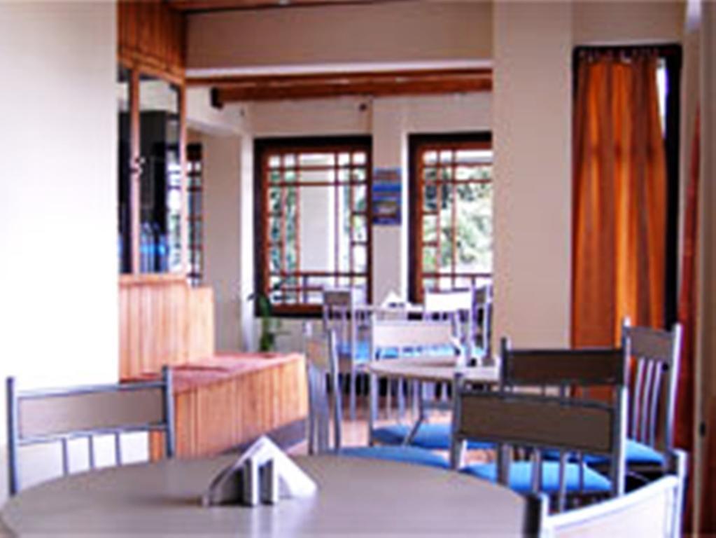 Hôtel Broadway à Darjeeling  Extérieur photo