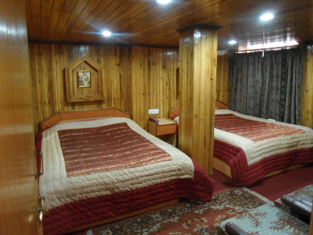 Hôtel Broadway à Darjeeling  Chambre photo